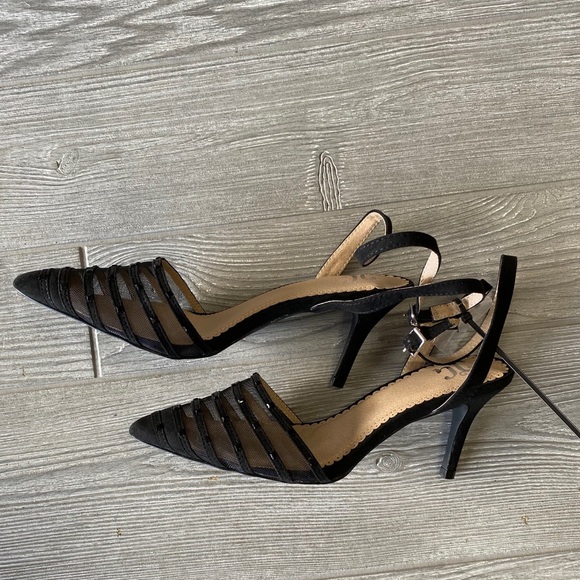 J C Pointy Toe Pumps. Black Size 8. - Picture 1 of 5